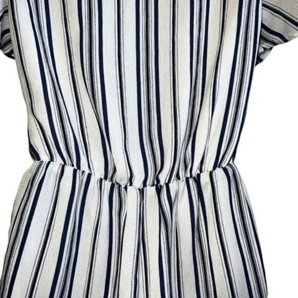 EVERLY Blue White Striped Tie Side Faux Wrap Romper NWOT Size M - Picture 7 of 9